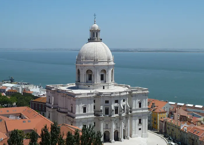 Hotel Convento Do Salvador 3*