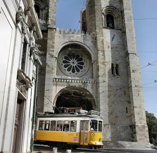 Convento Do Salvador Hotel