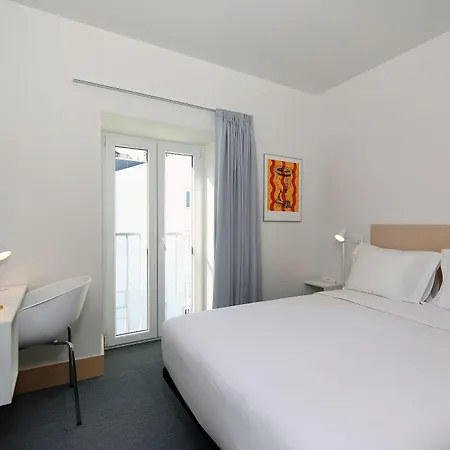 מלון Convento Do Salvador ליסבון