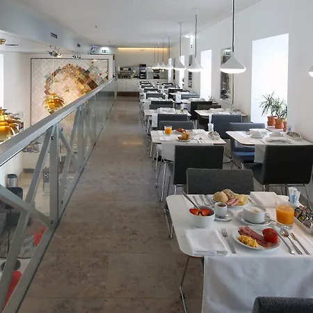 מלון Convento Do Salvador ליסבון